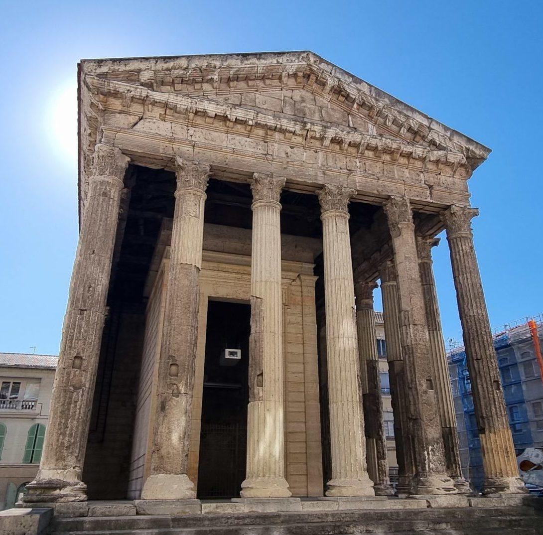 THE ROMAN BEAUTY